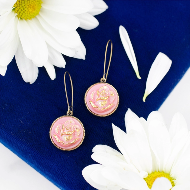 Grandmother's Buttons Rosia Earring