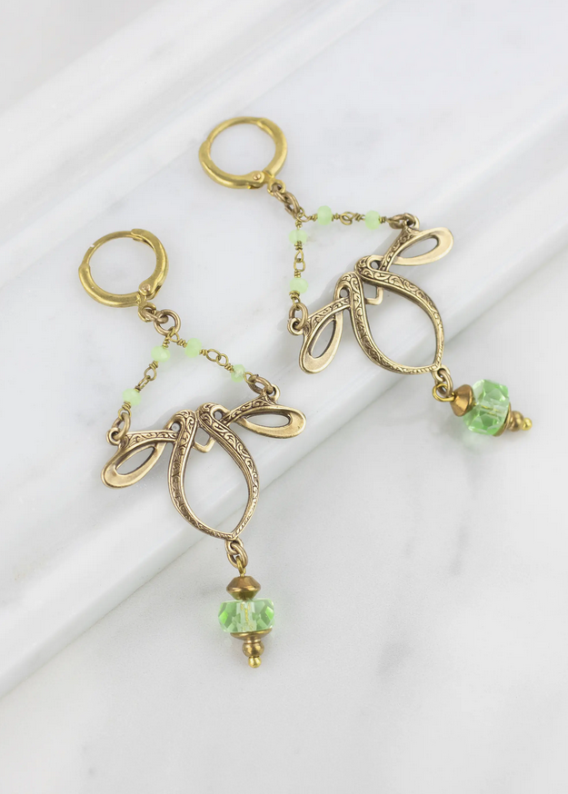 Grandmother's Buttons 002-D19B Avril Earring Sofia's Boutique, Inc