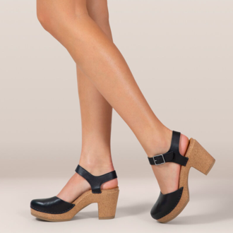 Aetrex Finley Closed Toe Heel