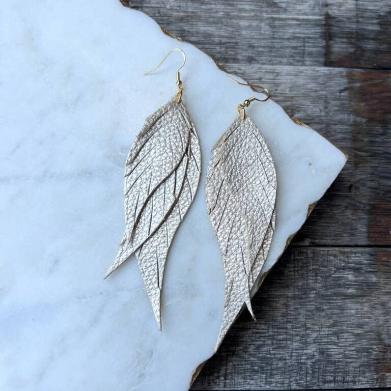 Be Like Missy Be Like Missy Angel Wings of an Angel earring