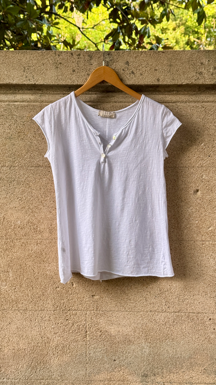 Saga Cap Sleeve Henley
