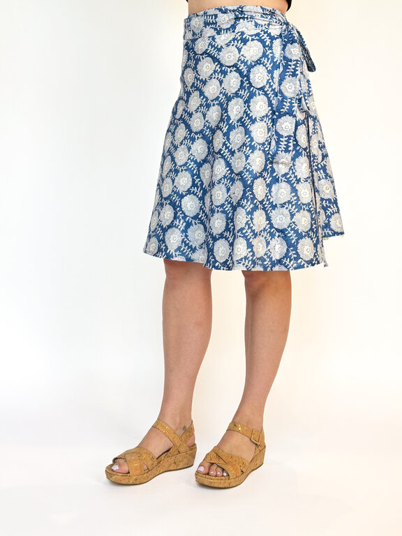 Rustic Passport Reversible Wrap Skirt Short