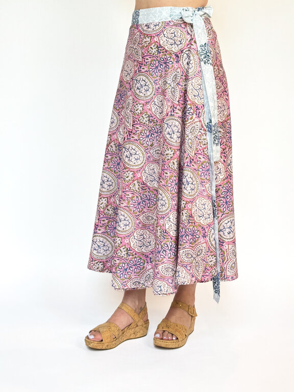 Rustic Passport Reversible Wrap Skirt Pink Paisley/White