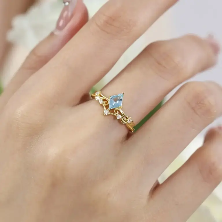 Azura Jewlery Azura Victorian Ring