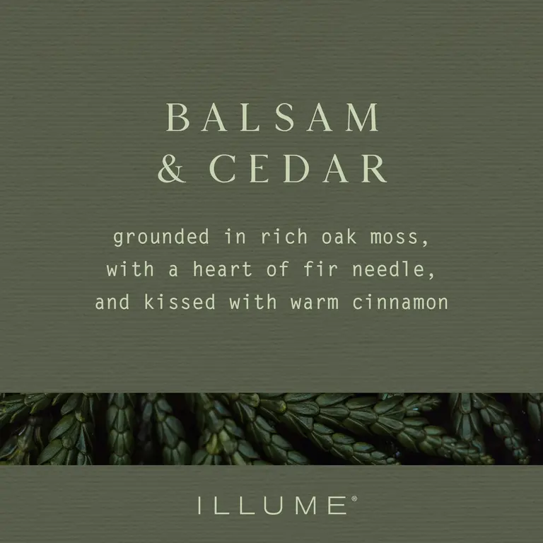 Illume Holding Co. Radiant Glass Candle