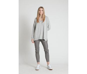 Point Zero V-neck long sleeve side slit sweatshirt