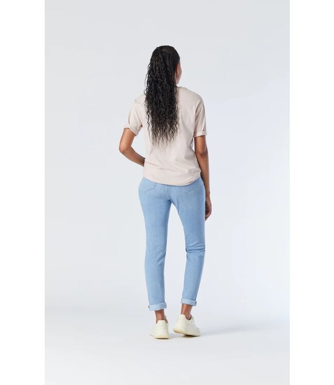 Kathleen Slim Boyfriend Jeans High Rise | Bleached Feather Blue