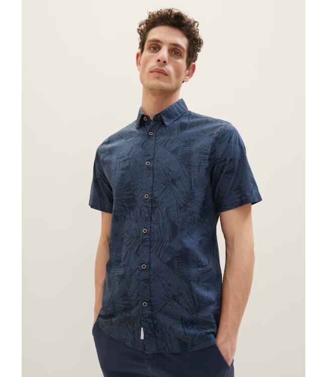 TOM TAILOR short-sleeved shirt with a palm tree print