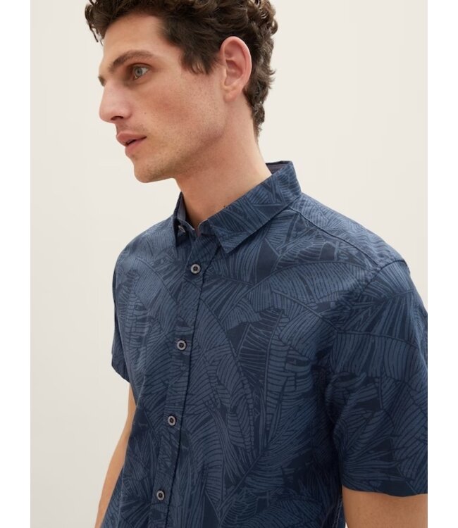 TOM TAILOR short-sleeved shirt with a palm tree print
