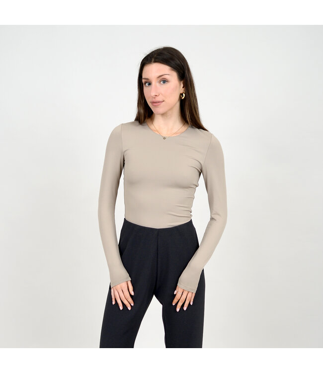 RD STYLE ROXI HIGH CREW NECK LONG SLEEVE TEE