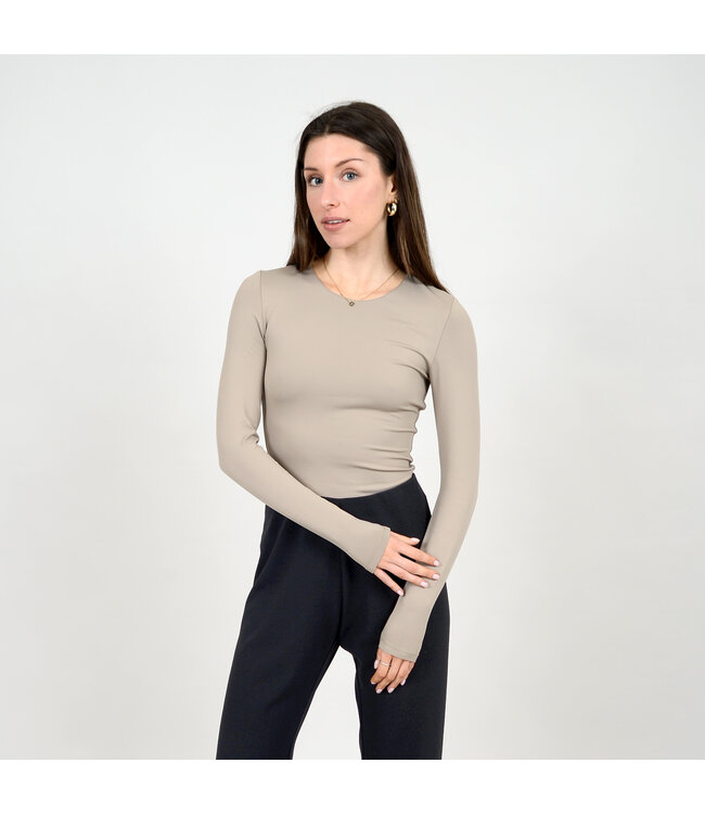 RD STYLE ROXI HIGH CREW NECK LONG SLEEVE TEE
