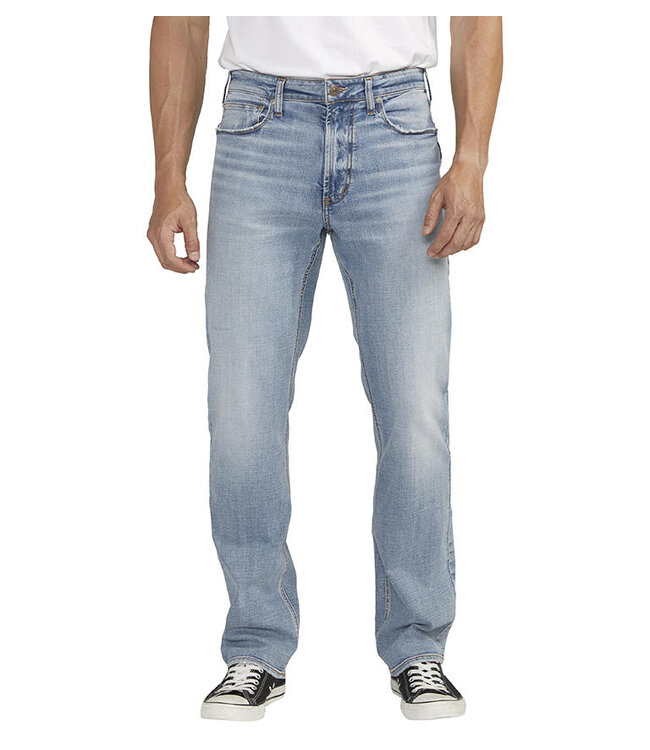 https://cdn.shoplightspeed.com/shops/635256/files/60594642/650x750x2/silver-jeans-machray-classic-fit-straight-leg.jpg
