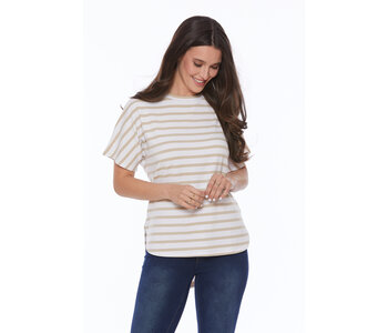 Melissa Paige Curved Hem Knit Top