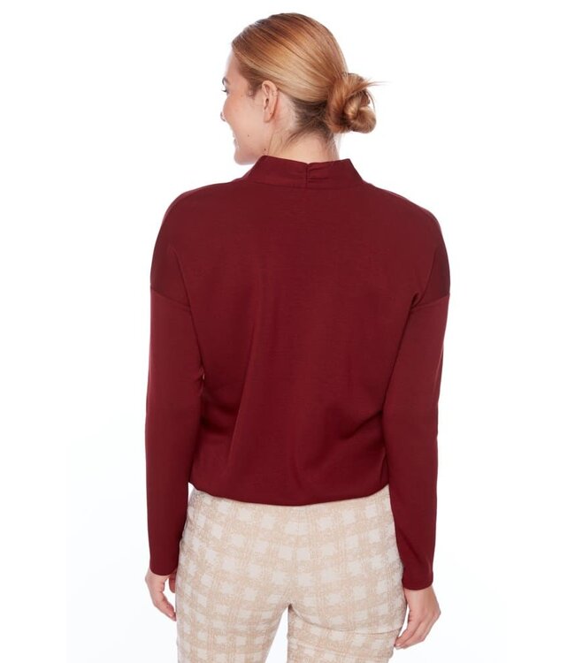 UP Clothing V Neck Long Sleeve Top