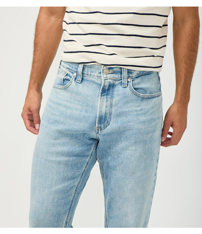 Silver Eddie Classic Athletic Fit Tapered Leg Jeans