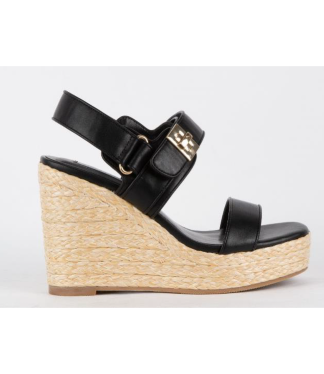 Steve Madden Best Black