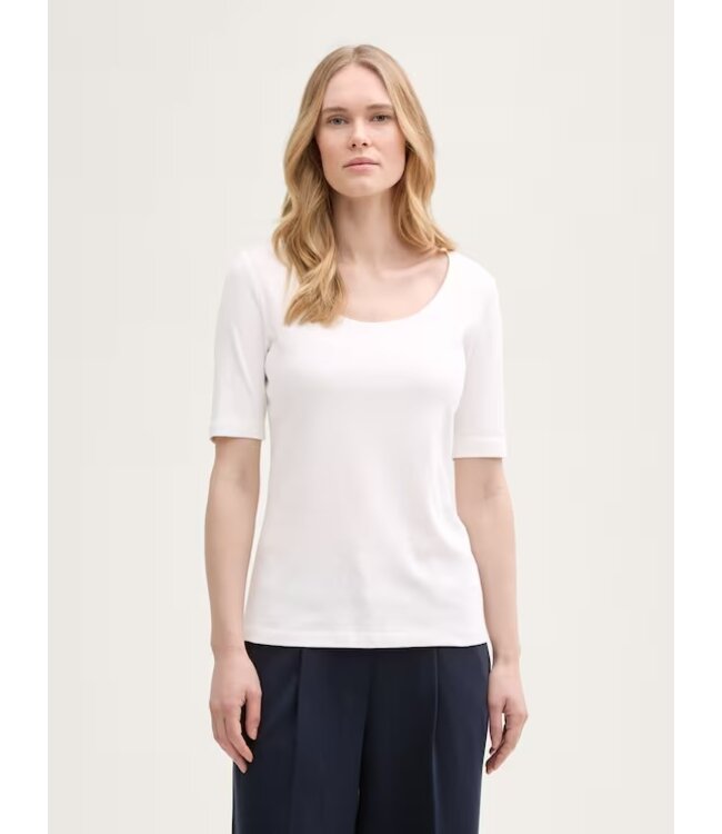 TOM TAILOR Slim fit T-shirt with a round neckline