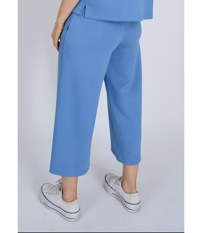 RD Style  VICTORIA  SOFT SCUBA CROPPED PANTS