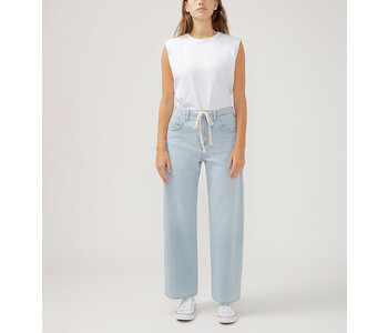 SILVER JEANS Be Easy Straight Leg Drawstring Jeans