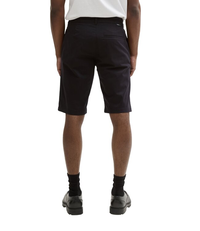 Regular fit chino shorts