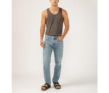 SILVER JEANS Eddie Classic Athletic Fit Tapered Leg Luxe Heritage Jeans