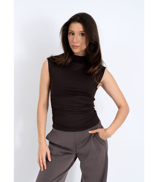 RD STYLE YVE EXTENDED SLEEVE FUNNEL NECK TOP