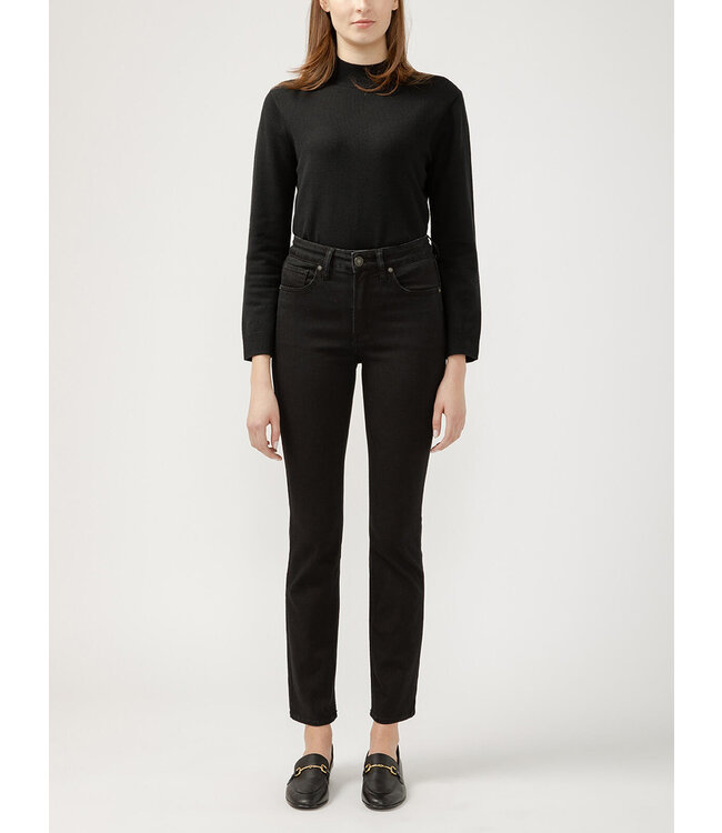 Silver Jeans  AVERY STRAIGHT HIGH RISE JEAN