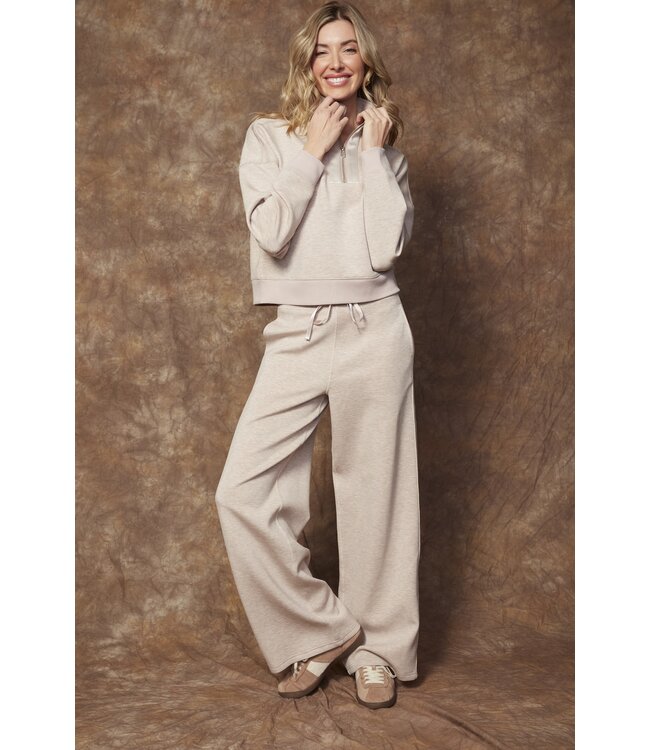 RD Style MAILYN SOFT KNIT WITh  SATIN TRIM TOP