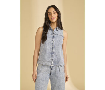 FDJ Sleeveless Scalloped Shirt