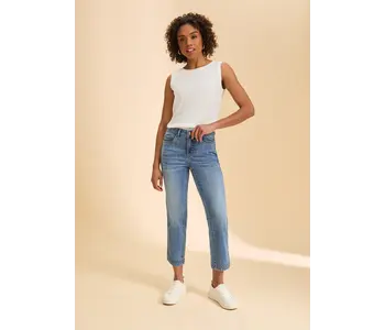 FDJ Olivia Straight Crop Denim, Medium Wash with Heart Details