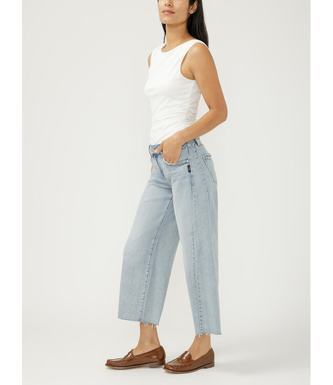 Silver Jeans Suki Mid Rise Cropped Wide Leg Jeans