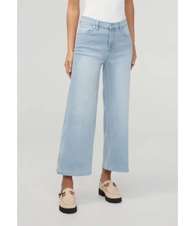 Duer Canada Performance Denim High Rise Wide Leg Crop