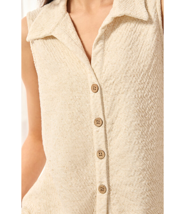 Tribal Canada  PUCKERED KNIT SLEEVELESS BUTTON DOWN TOP