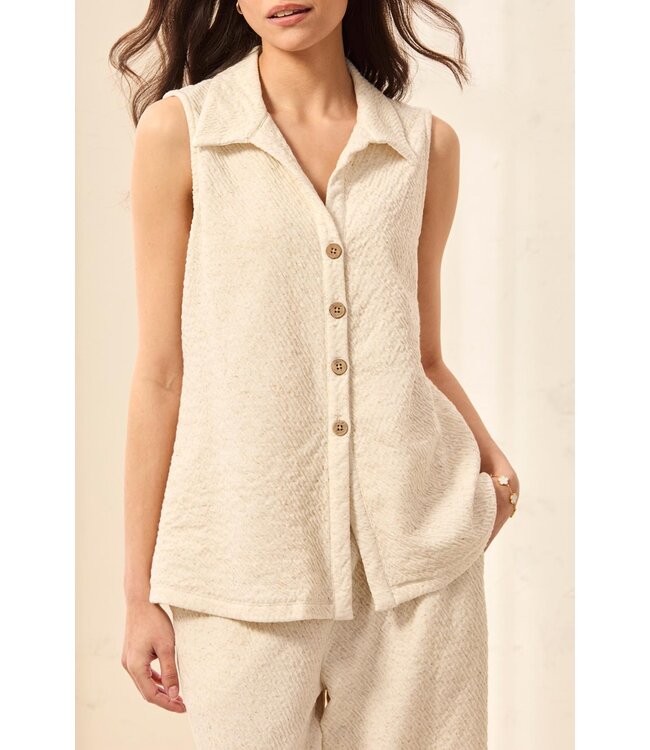 Tribal Canada  PUCKERED KNIT SLEEVELESS BUTTON DOWN TOP