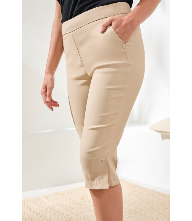 Tribal Canada FLATTEN IT SLIM LEG CAPRIS PANTS WITH SNAP VENTS