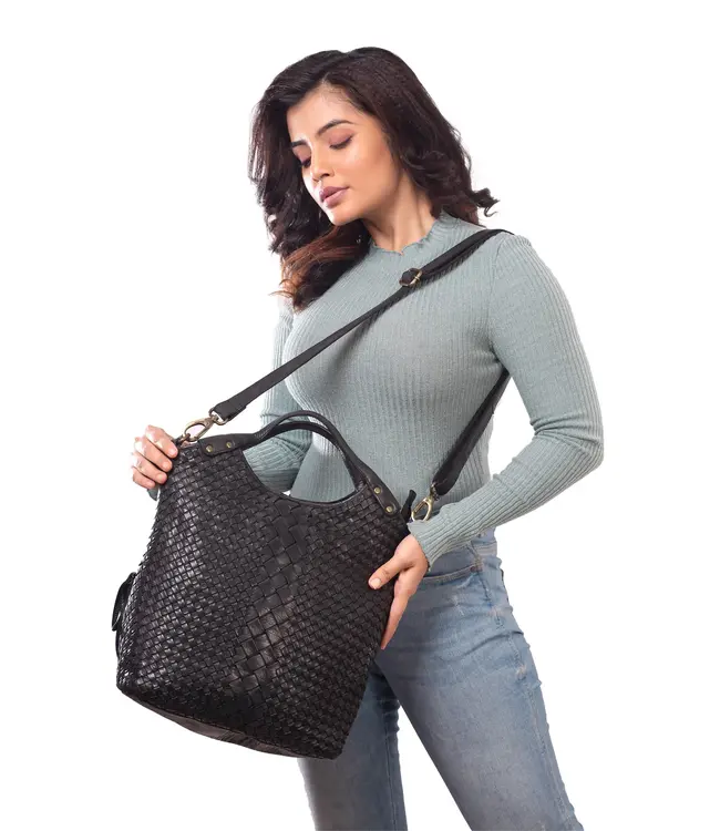 090 Perth - Genuine Leather Classic woven handbag