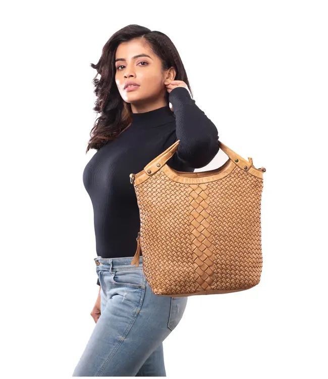 090 Perth - Genuine Leather Classic woven handbag