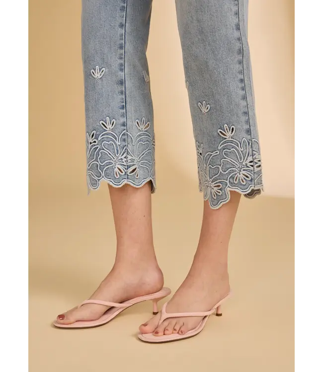 FDJ Olivia Straight Crop Jeans Floral Detail