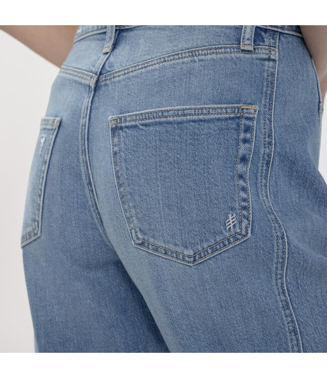 Silver Jeans Slim Barrel Jeans