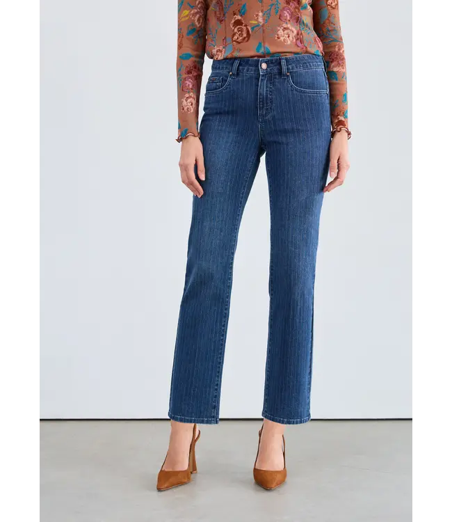 FDJ Olivia Pinstripe Straight Ankle Denim
