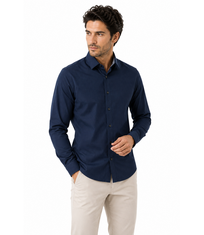 Point Zero  Easy Care Solid Dress Shirt