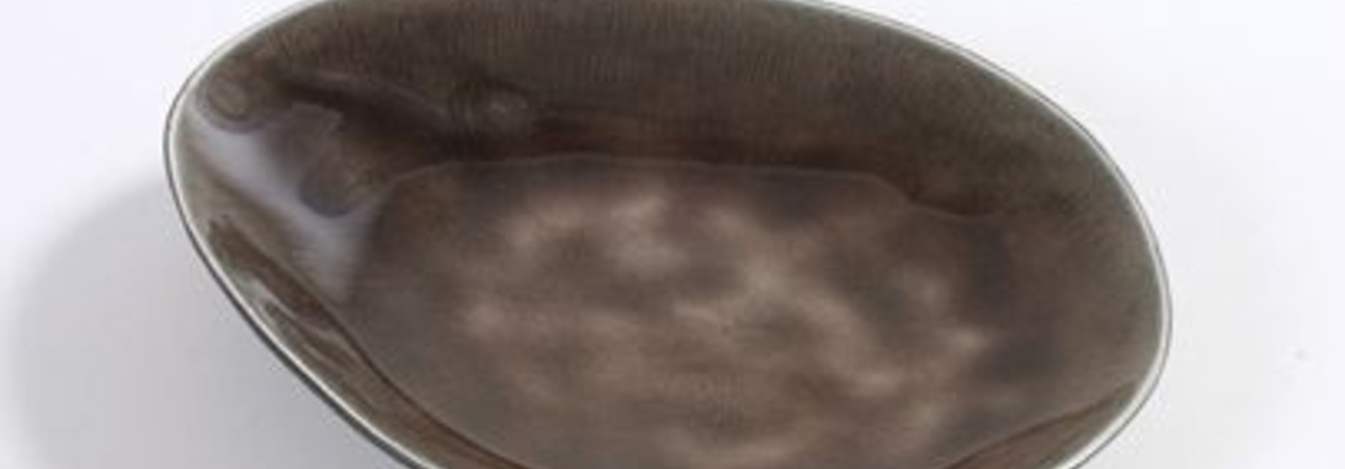 6" Ceramic Oval Plate - Brown