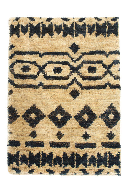 Taza Hand-Knotted Jute Rug