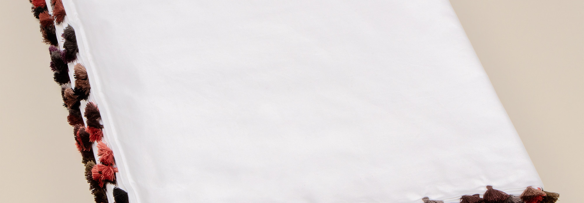 Duvet Cover King - White w/fringe - Yamskaia