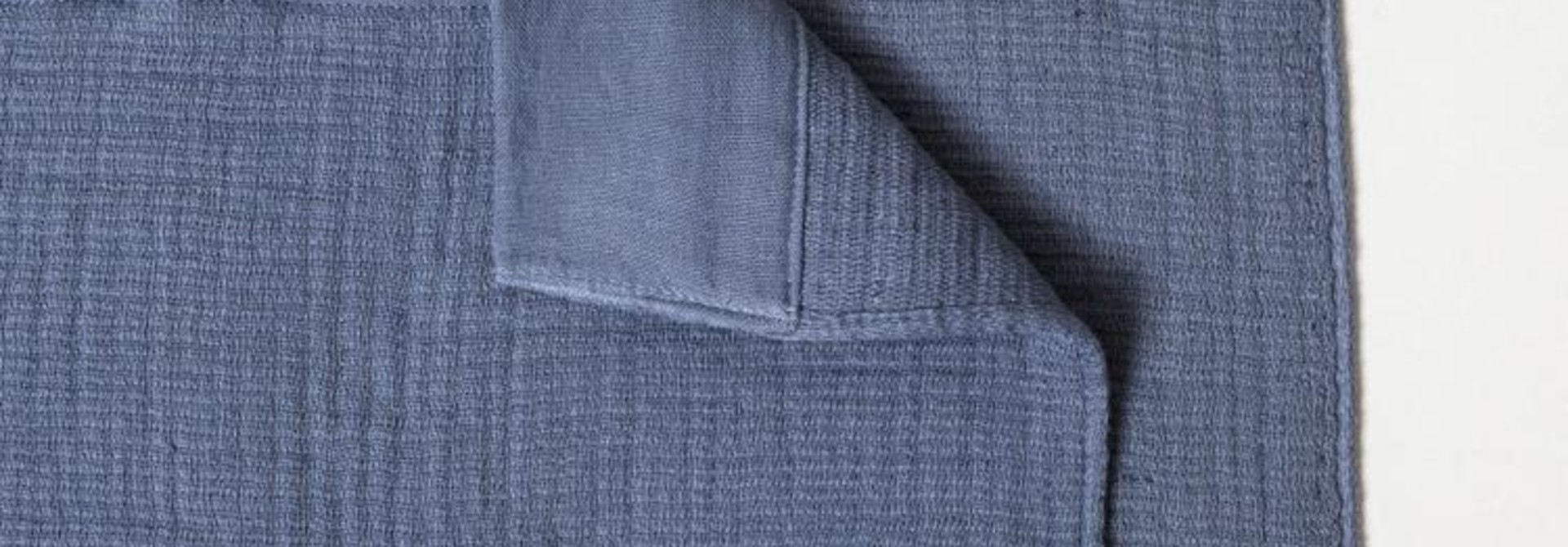 Inner Pile Bath Towel - Charcoal
