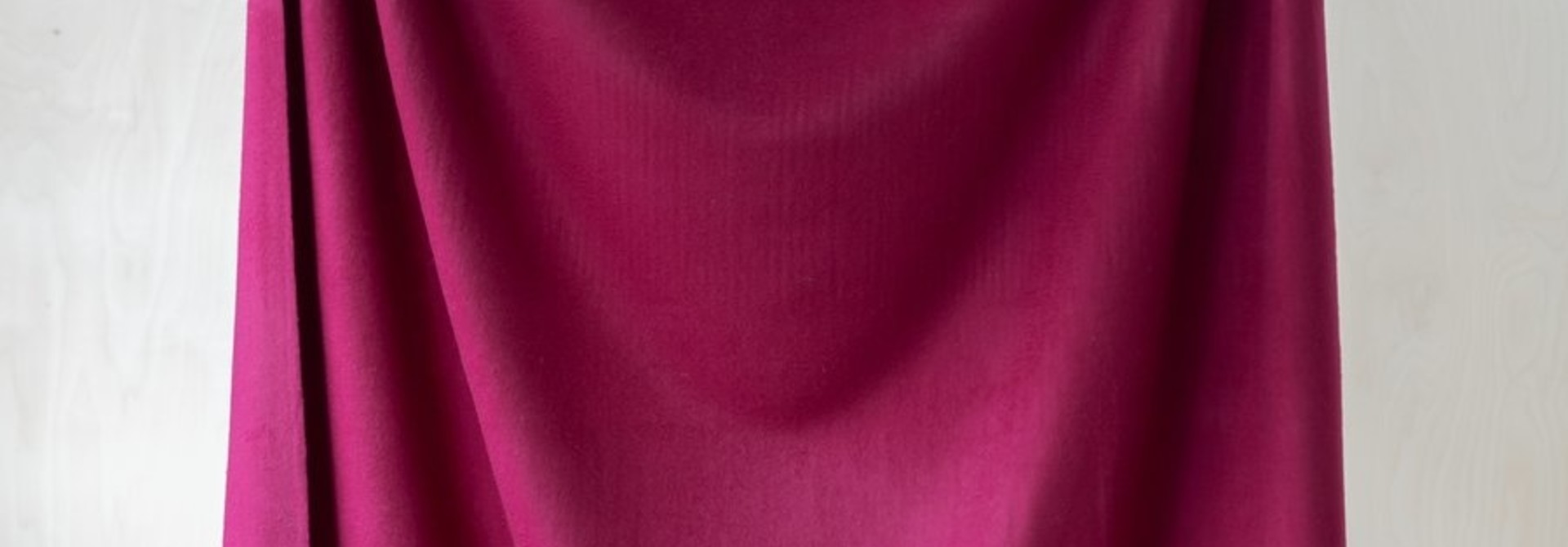 Cashmere Blanket - Berry