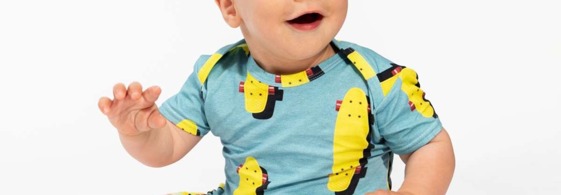 Playsuit - Skater - Sz. 9/12 mo.