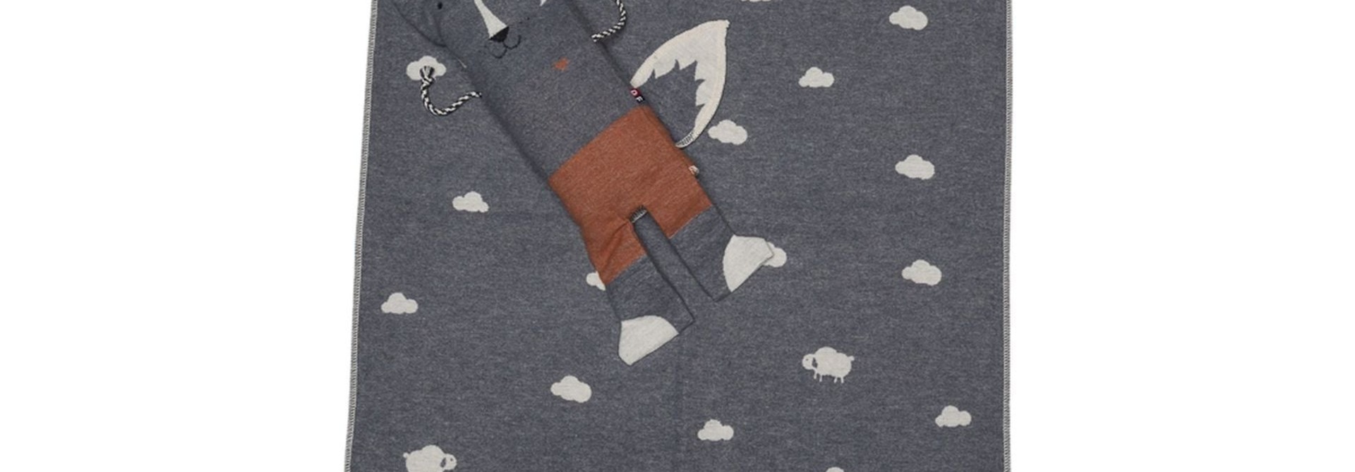 Blanket in Puppet - Wolf & Sheep