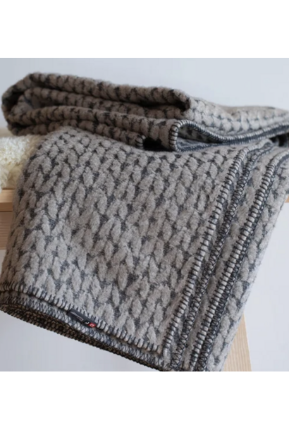 Knitted Blanket -  Carla - Smoke - 135 x 200 cm (53" x 79")