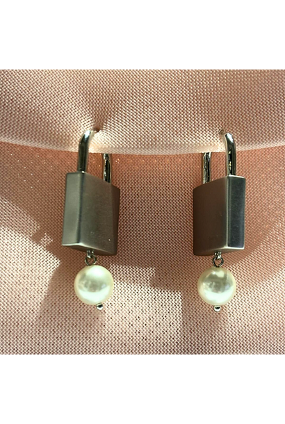 Earring - Padlock - Pearl